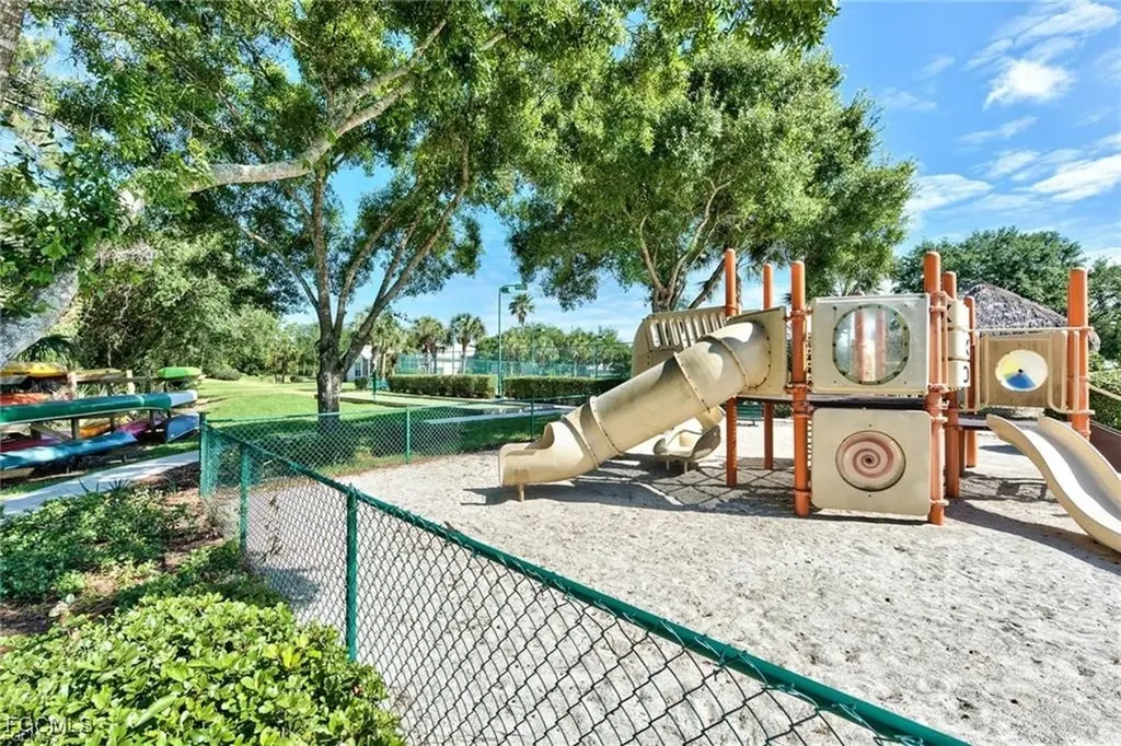 8850 Creek Run Drive Bonita Springs FL 34135