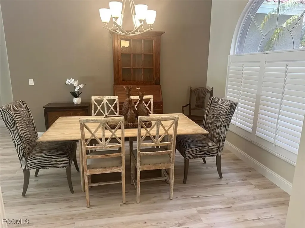 8850 Creek Run Drive Bonita Springs FL 34135