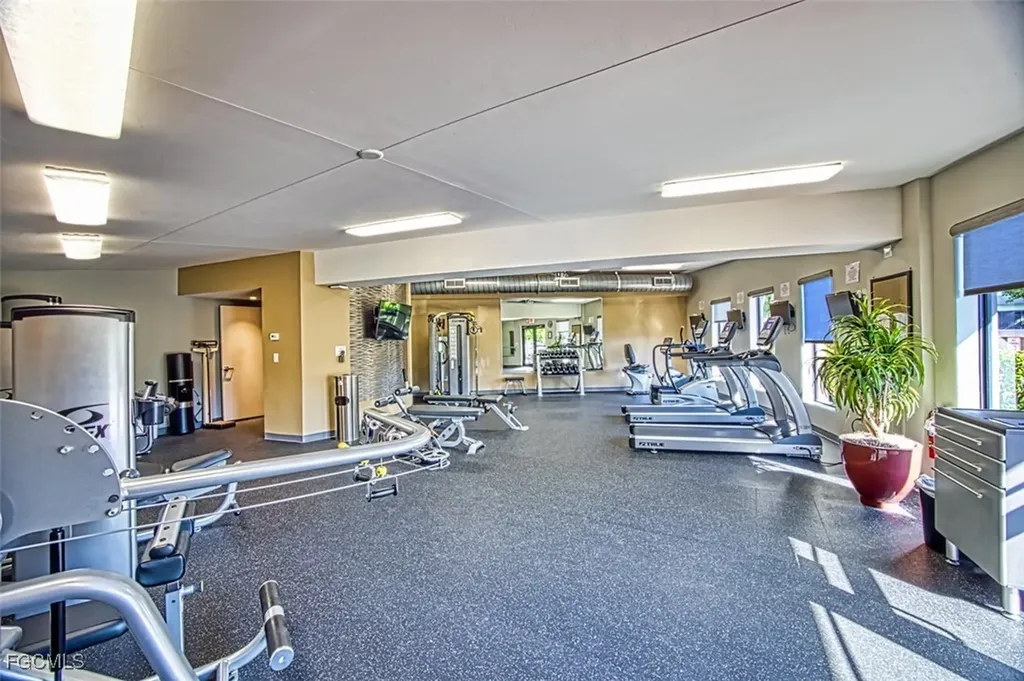 1900 Virginia Avenue Fort Myers FL 33901