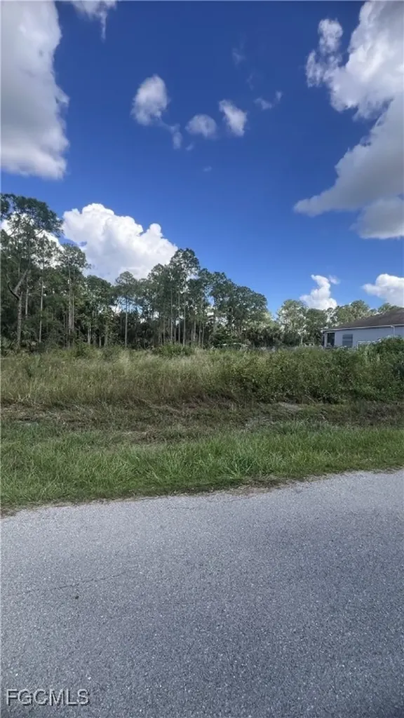 1206 Mcarthur Avenue Lehigh Acres FL 33972