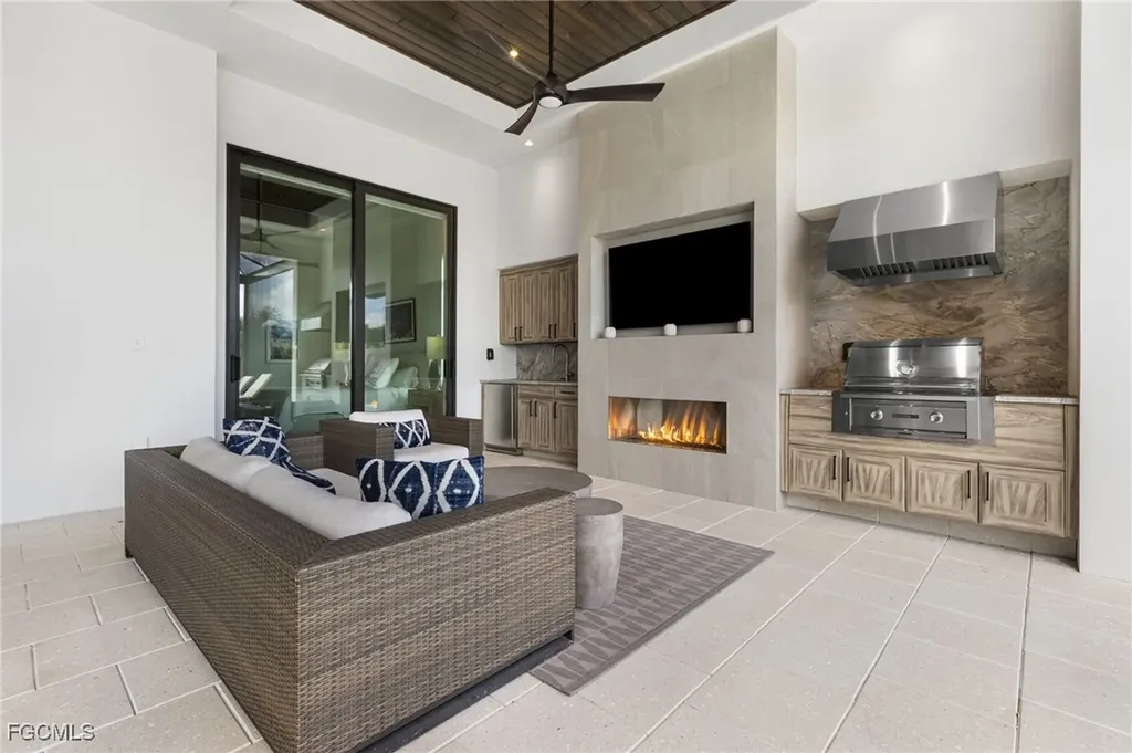 6782 Danah Court Fort Myers FL 33908