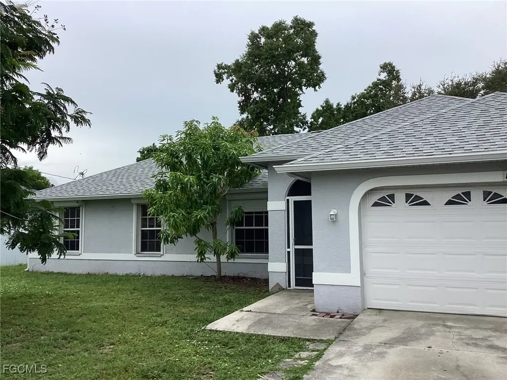1436 SE 10th Terrace Cape Coral FL 33990