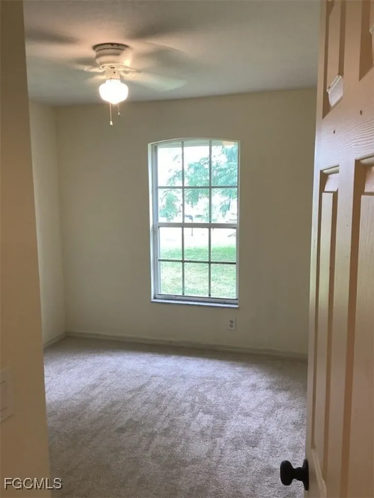 1436 SE 10th Terrace Cape Coral FL 33990