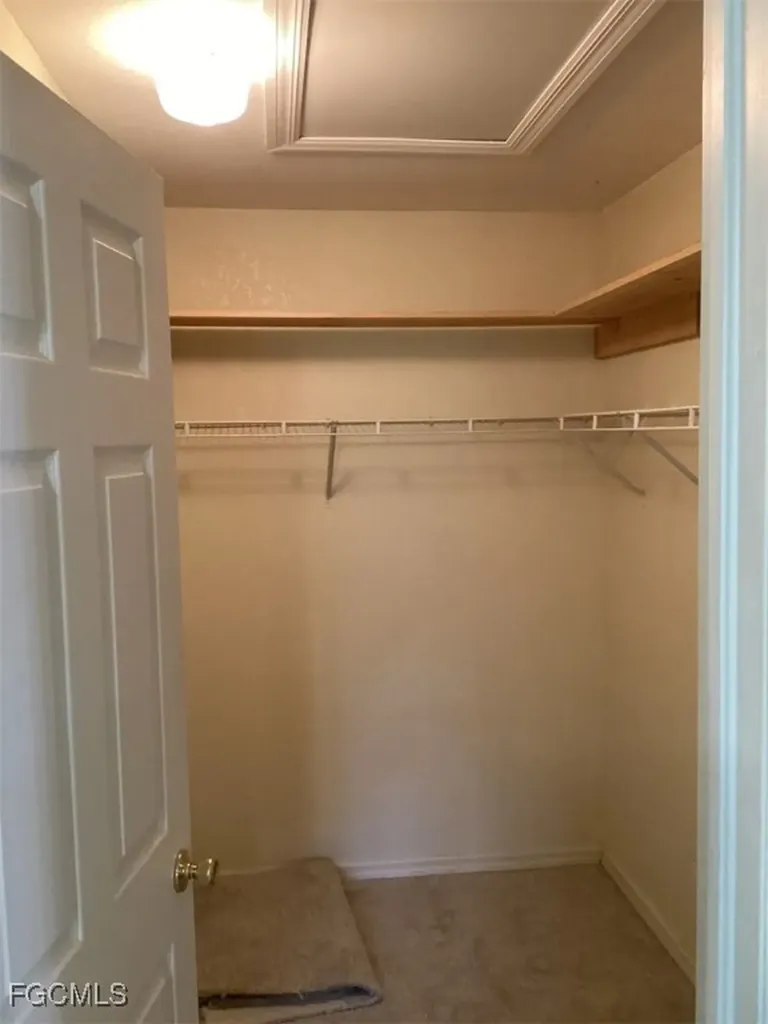 1436 SE 10th Terrace Cape Coral FL 33990