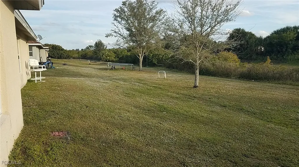 547 Kingsbury Lane Lehigh Acres FL 33974