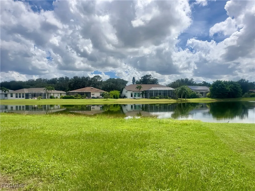 9382 Pineapple Road Fort Myers FL 33967