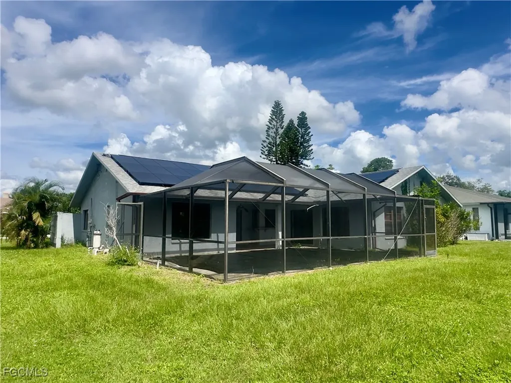 9382 Pineapple Road Fort Myers FL 33967