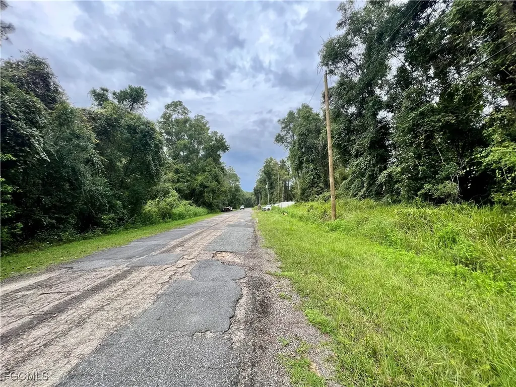 303 W Eridani Court Citrus Springs FL 34494