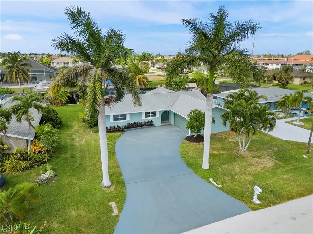 4906 Sorrento Court Cape Coral FL 33904