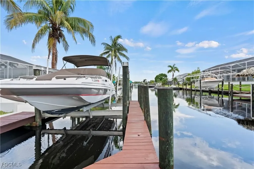 4906 Sorrento Court Cape Coral FL 33904