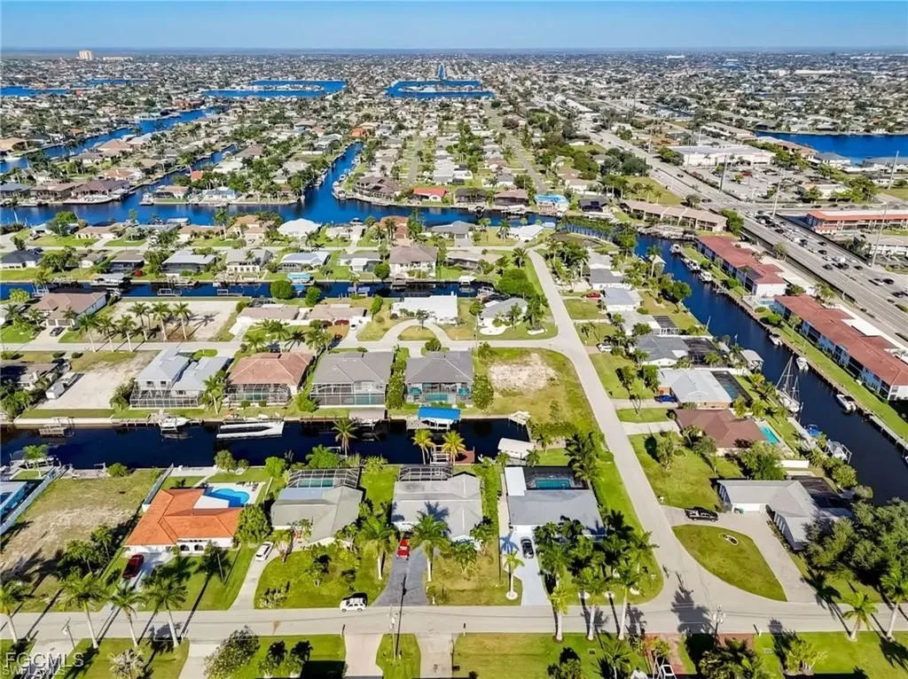 4906 Sorrento Court Cape Coral FL 33904