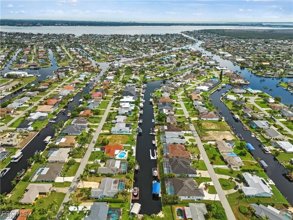 4906 Sorrento Court Cape Coral FL 33904