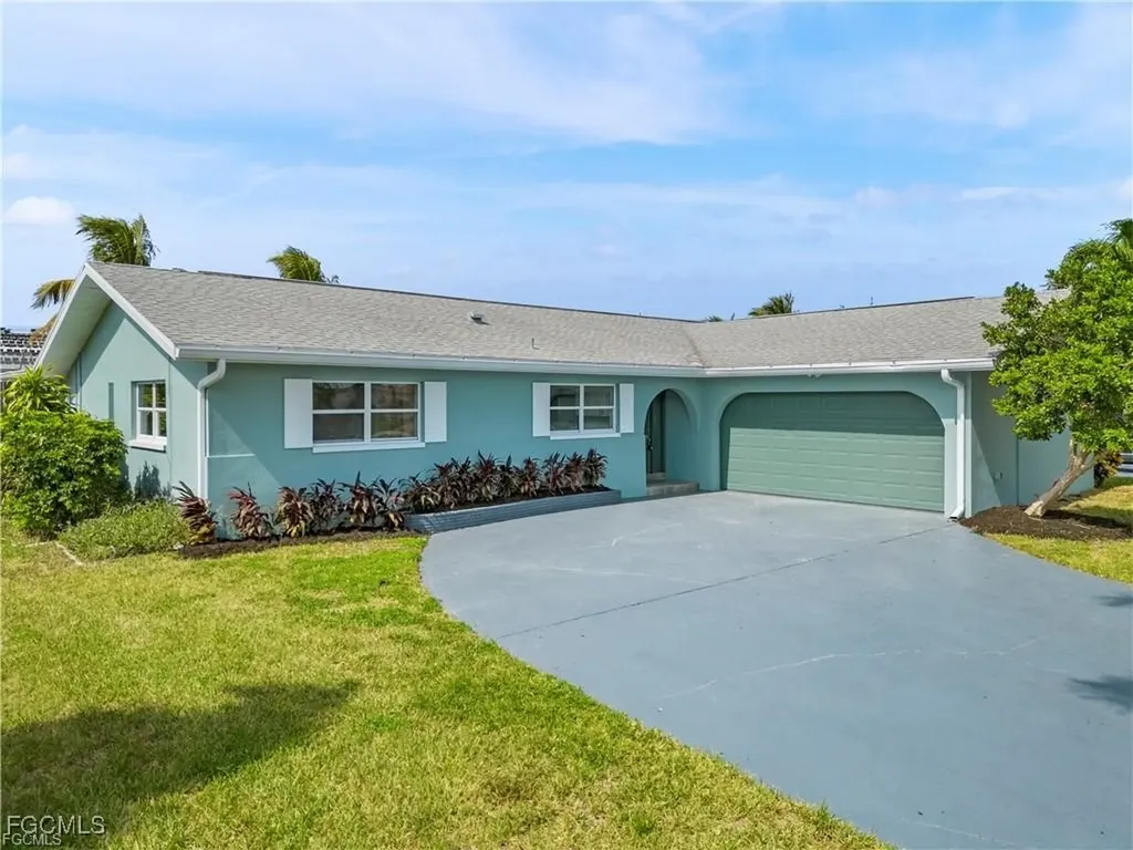 4906 Sorrento Court Cape Coral FL 33904