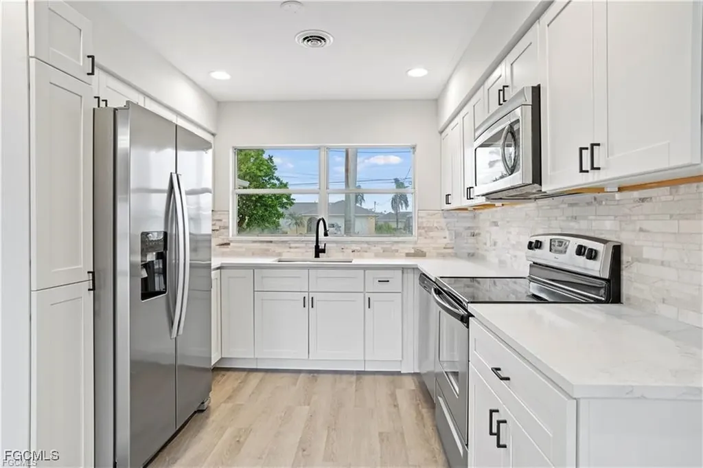 4906 Sorrento Court Cape Coral FL 33904