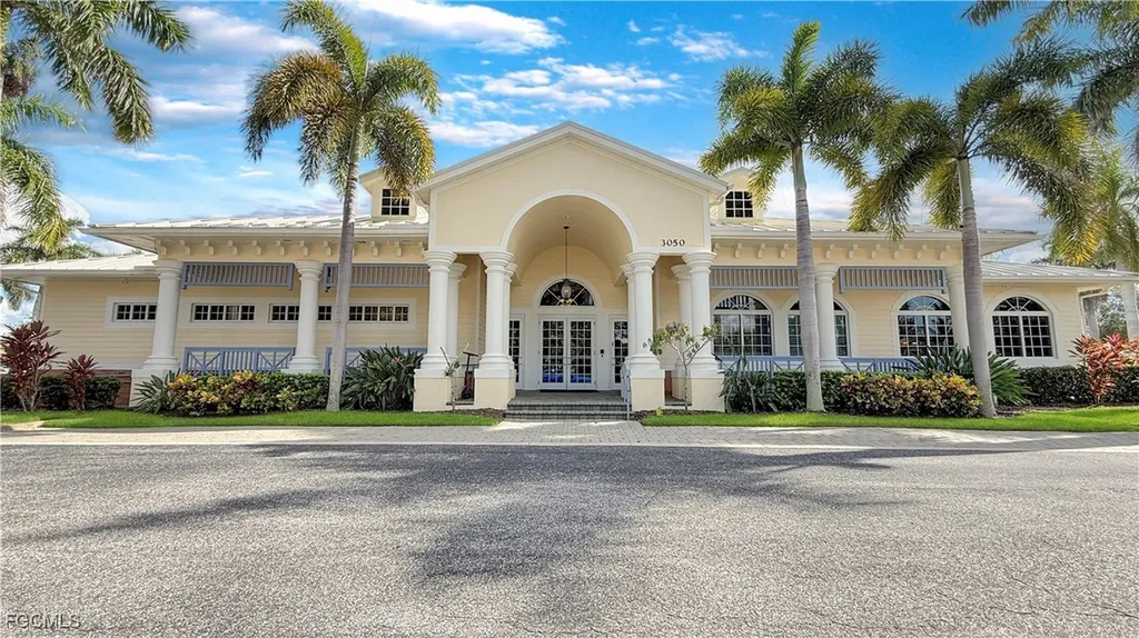 3191 Sea Trawler Bend North Fort Myers FL 33903