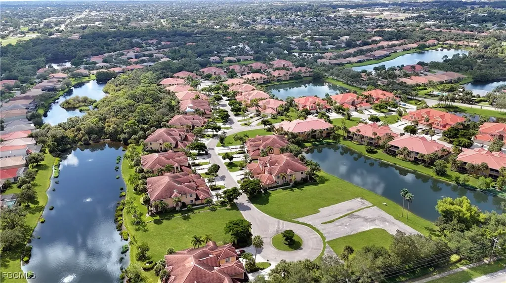 3191 Sea Trawler Bend North Fort Myers FL 33903