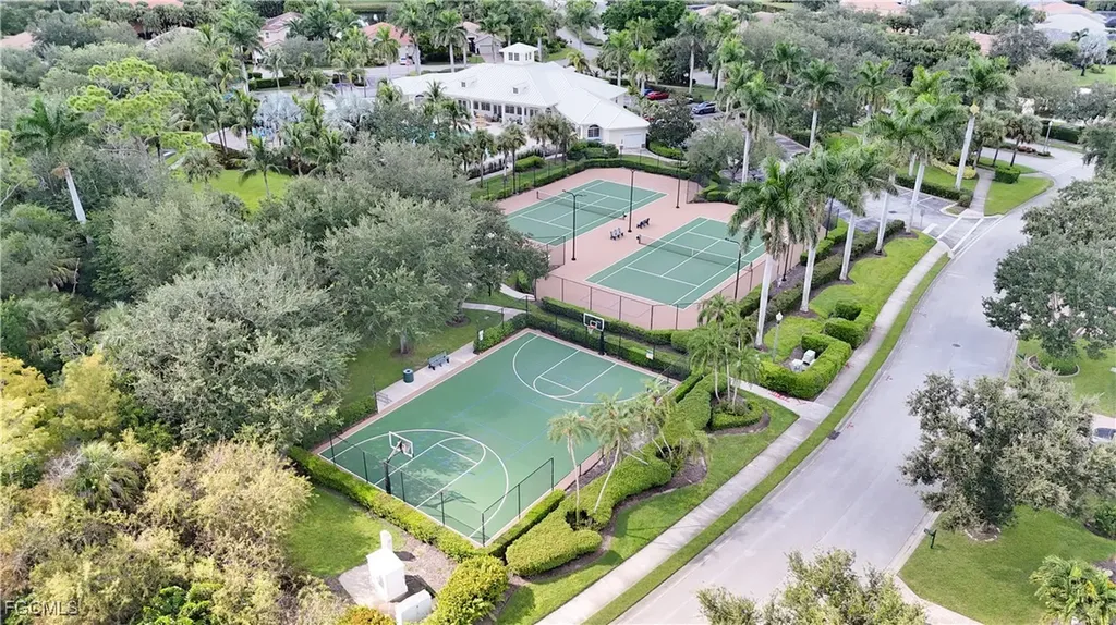 3191 Sea Trawler Bend North Fort Myers FL 33903