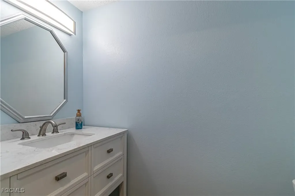 7410 Lake Breeze Drive Fort Myers FL 33907