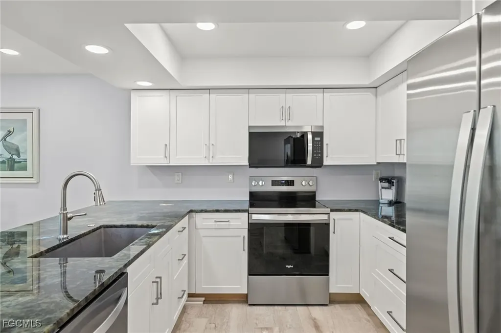 610 Donax Street Sanibel FL 33957