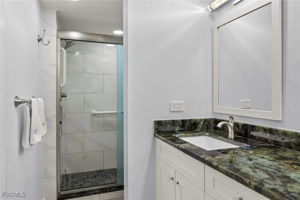 610 Donax Street Sanibel FL 33957