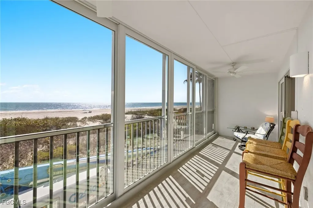 610 Donax Street Sanibel FL 33957