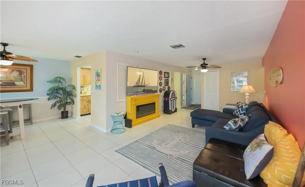3612 SE 12th Avenue Cape Coral FL 33904