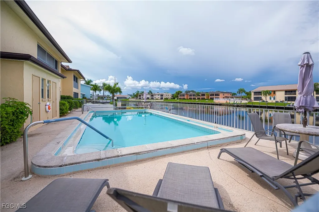 3612 SE 12th Avenue Cape Coral FL 33904