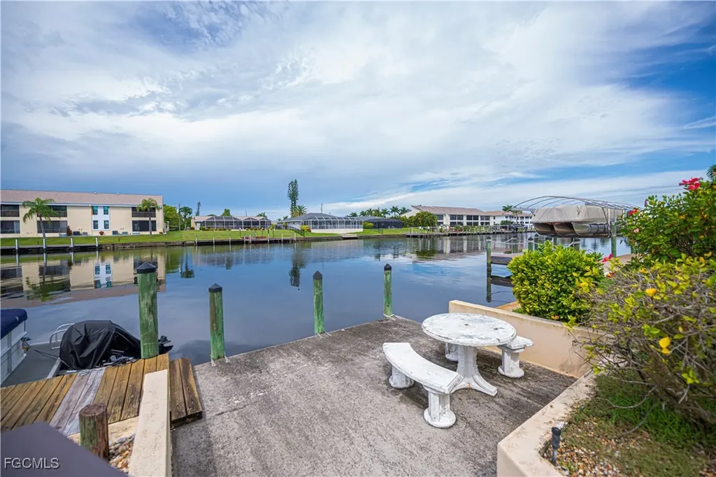 3612 SE 12th Avenue Cape Coral FL 33904