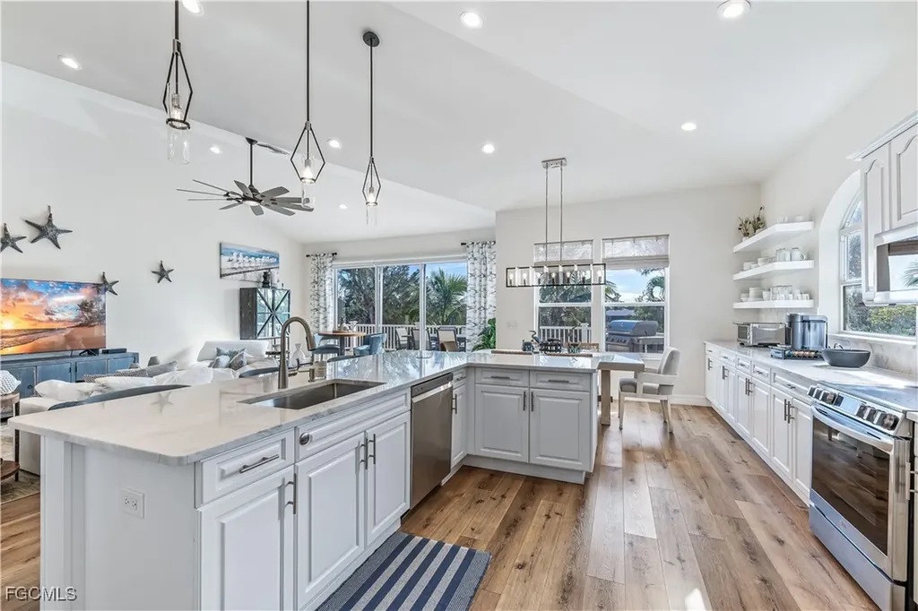 1965 Roseate Lane Sanibel FL 33957