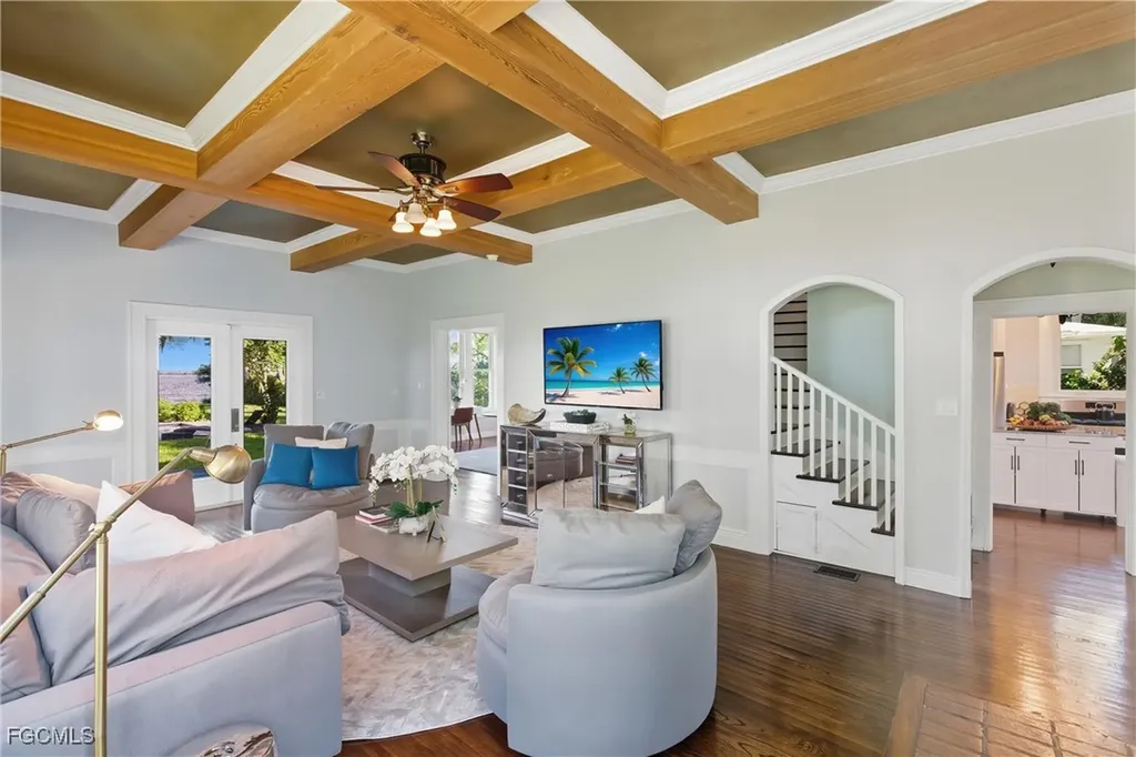 101 Fairview Avenue Fort Myers FL 33905