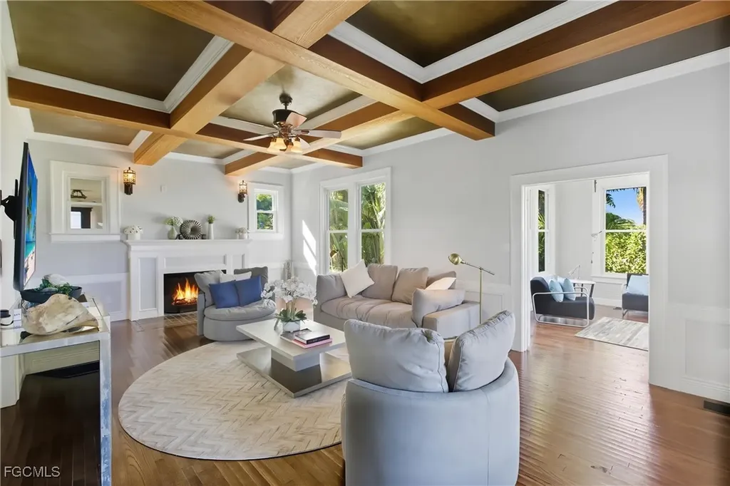 101 Fairview Avenue Fort Myers FL 33905