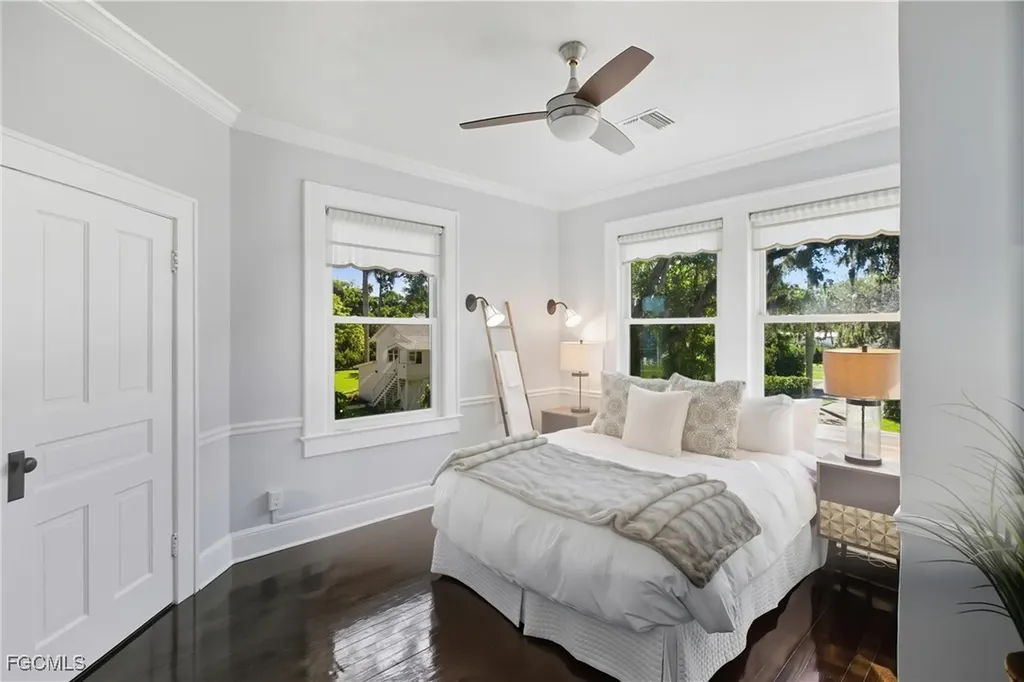 101 Fairview Avenue Fort Myers FL 33905