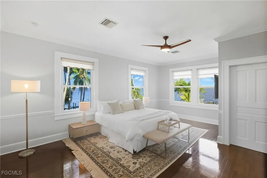 101 Fairview Avenue Fort Myers FL 33905