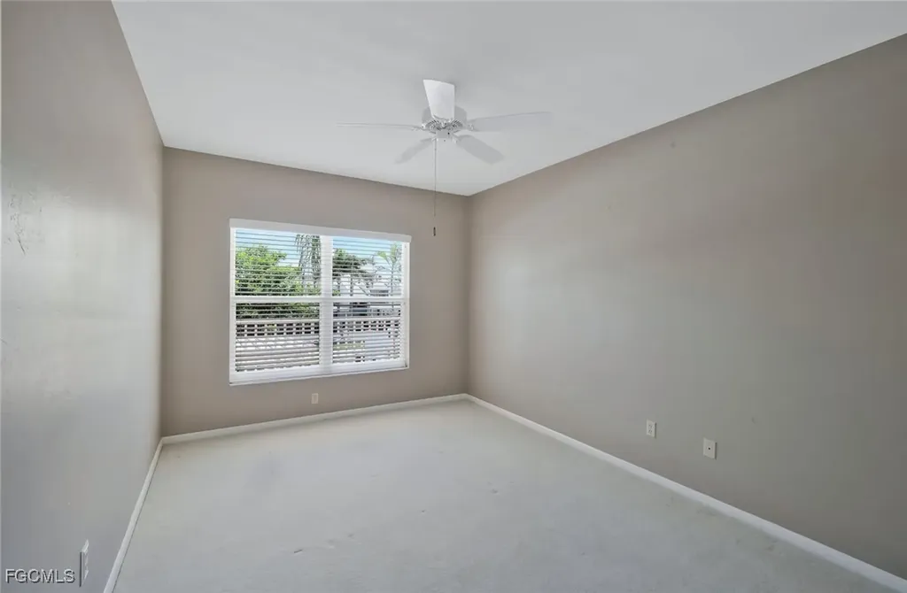 4550 SE 5th Place Cape Coral FL 33904