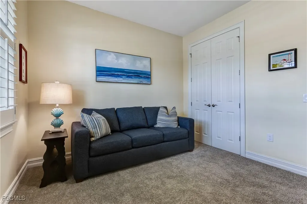 3150 Amadora Circle Cape Coral FL 33909