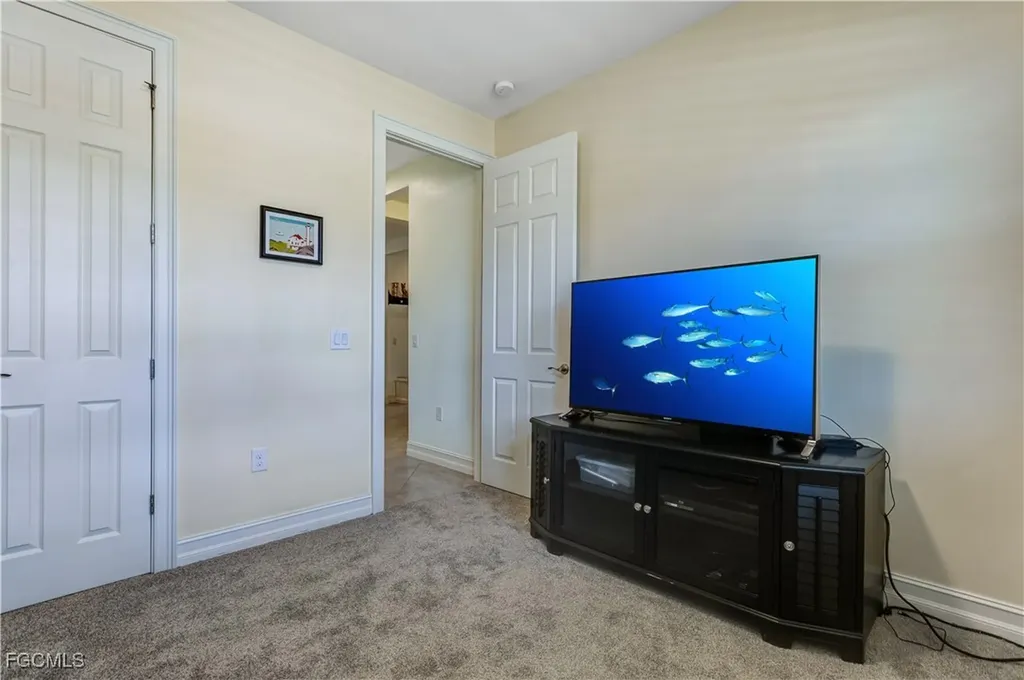 3150 Amadora Circle Cape Coral FL 33909