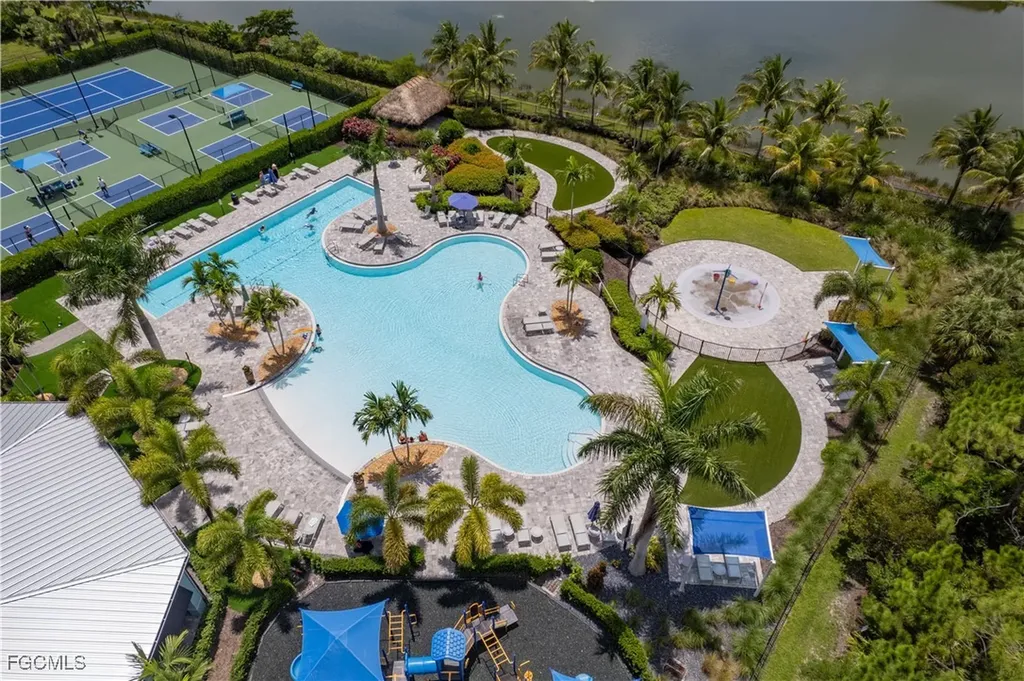 3150 Amadora Circle Cape Coral FL 33909