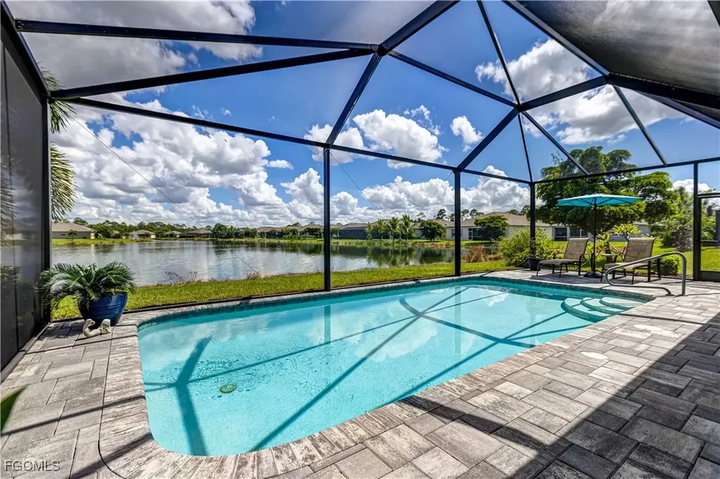 3150 Amadora Circle Cape Coral FL 33909