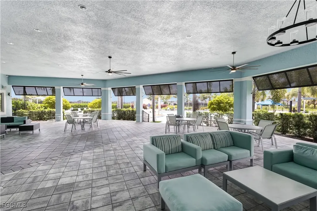 3150 Amadora Circle Cape Coral FL 33909