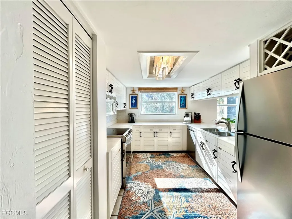 1390 Middle Gulf Drive Sanibel FL 33957