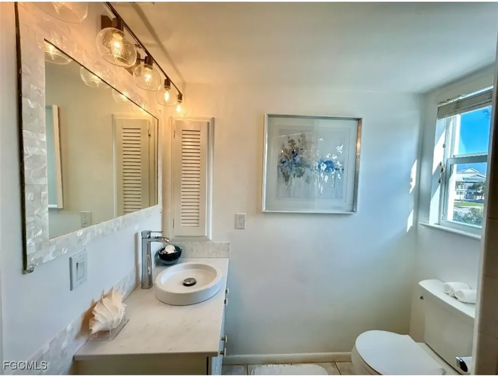 1390 Middle Gulf Drive Sanibel FL 33957