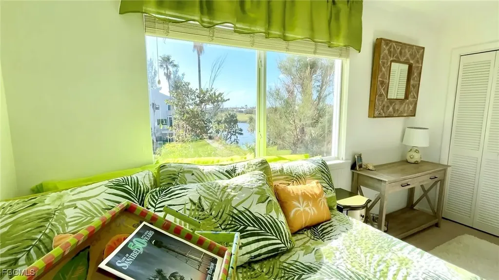 1390 Middle Gulf Drive Sanibel FL 33957