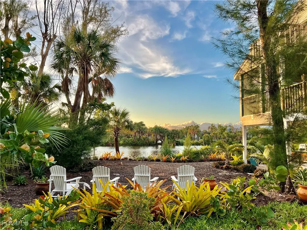 1390 Middle Gulf Drive Sanibel FL 33957