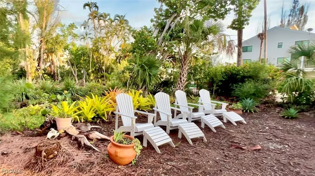 1390 Middle Gulf Drive Sanibel FL 33957