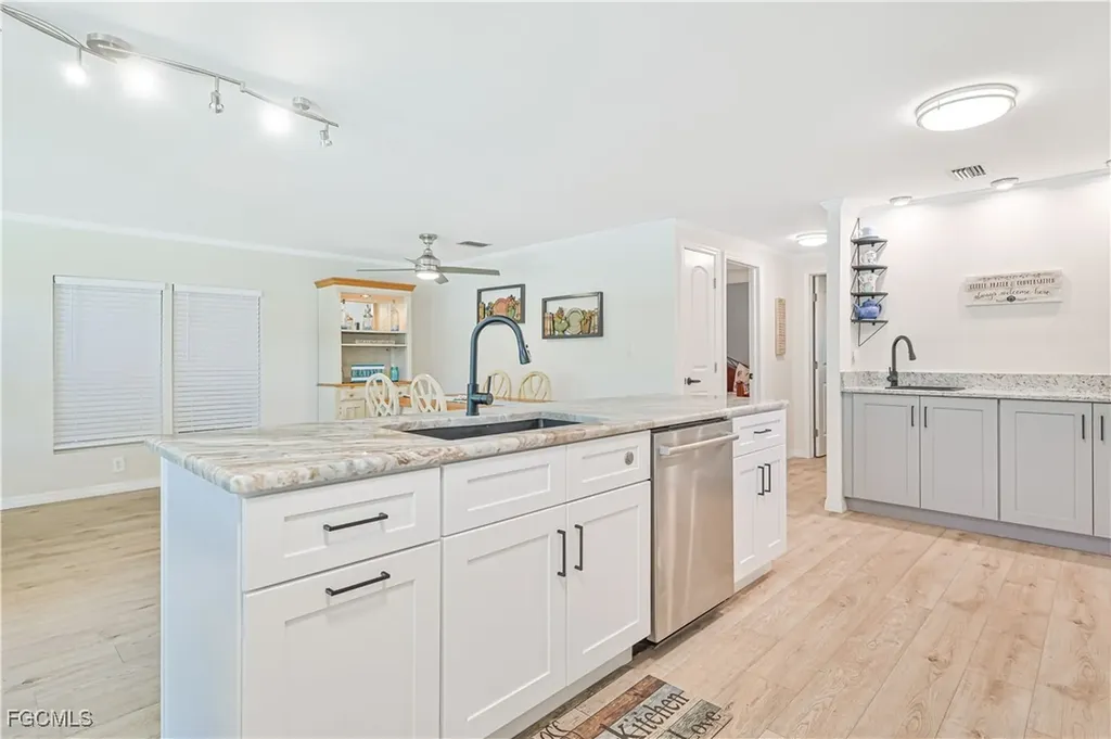 108 Windjammer Way Fort Myers FL 33908