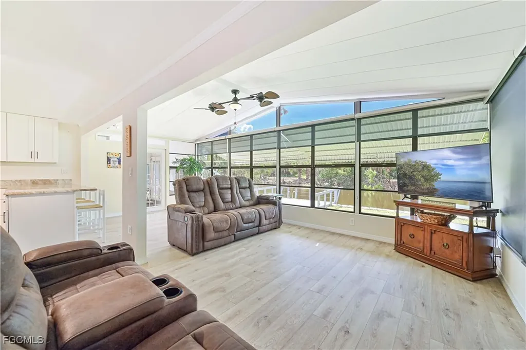 108 Windjammer Way Fort Myers FL 33908