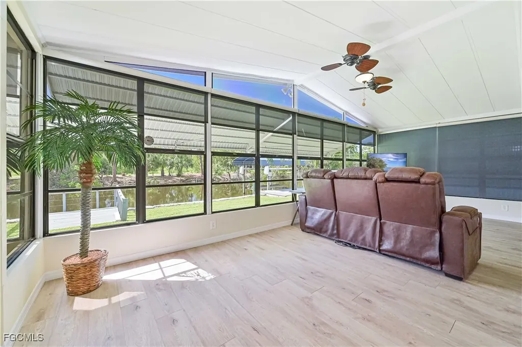 108 Windjammer Way Fort Myers FL 33908