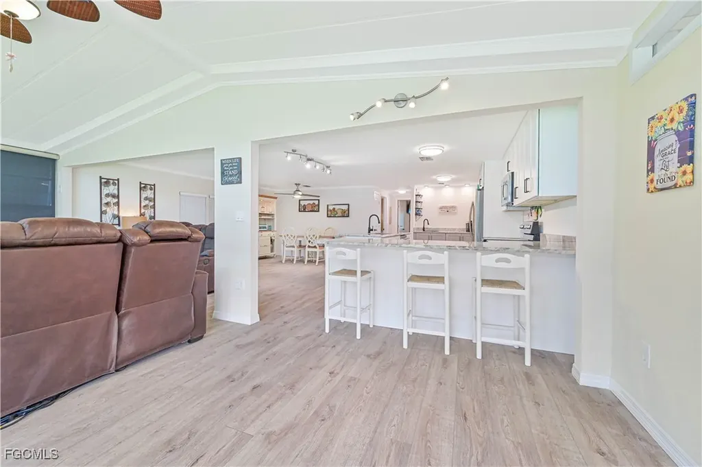 108 Windjammer Way Fort Myers FL 33908