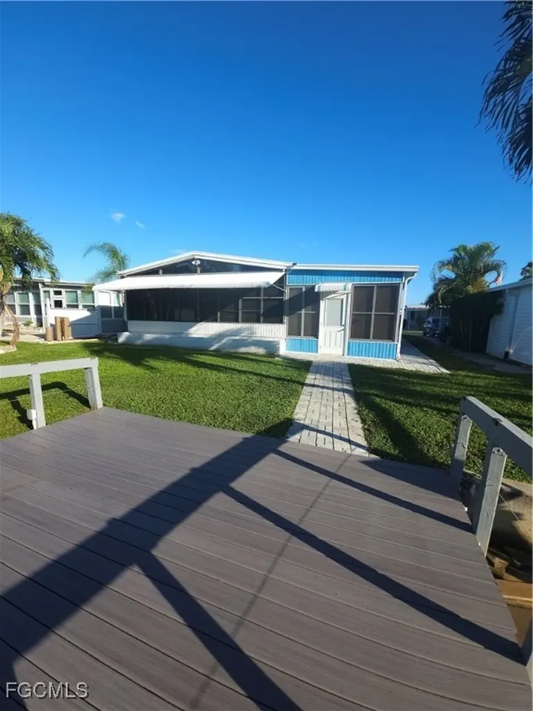 108 Windjammer Way Fort Myers FL 33908