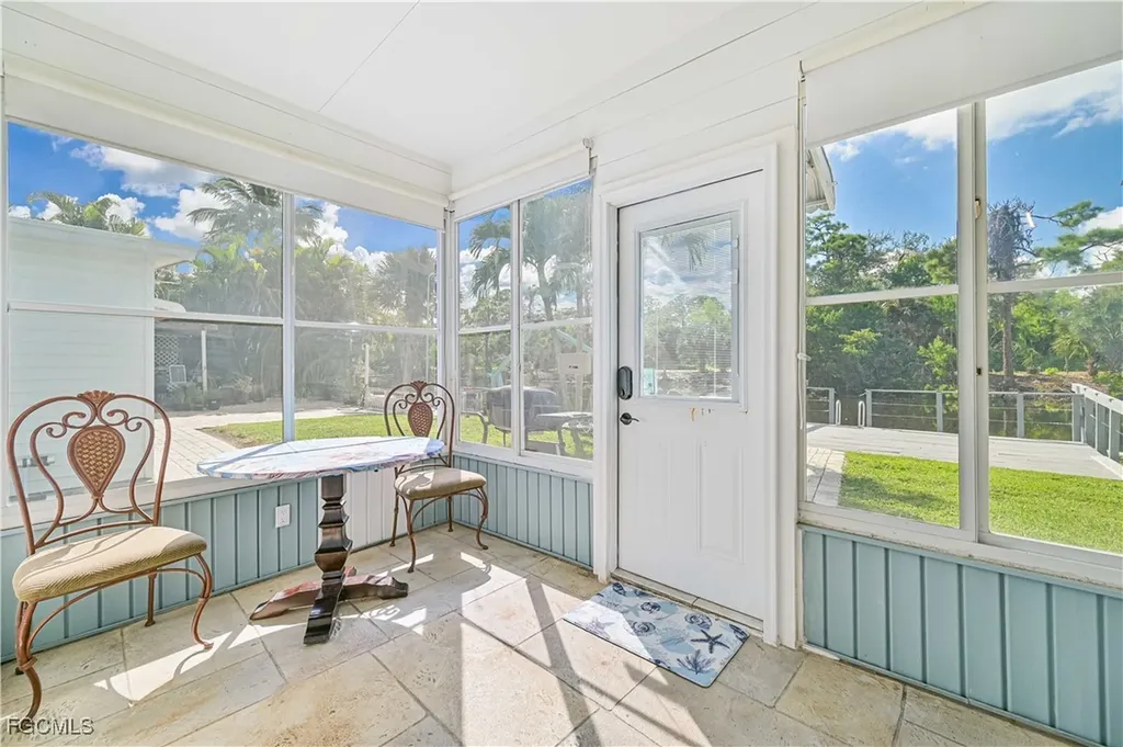 108 Windjammer Way Fort Myers FL 33908